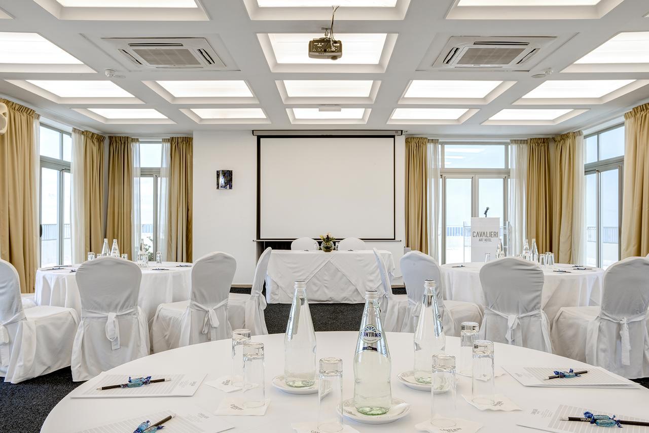 Cavalieri Art Hotel San Giuliano Esterno foto